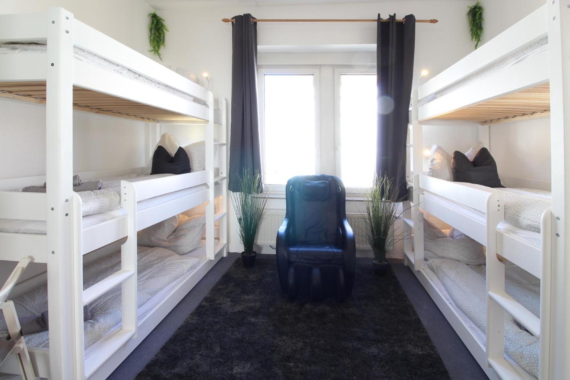 Hotel Ulm Zentrum - Komplettes Zimmer, Hochbett, Android Tv & Eigenem Bad - Perfekt Fuer Familien & Gruppen 외부 사진