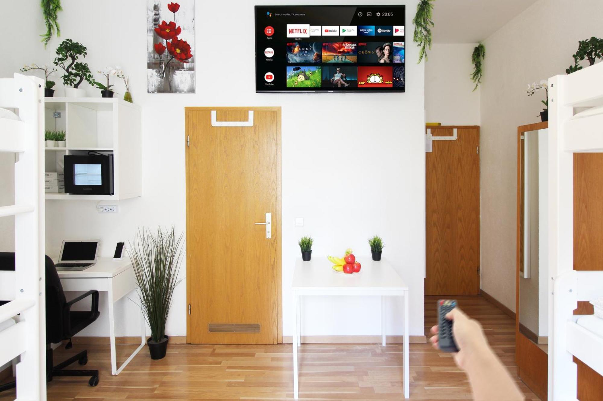 Hotel Ulm Zentrum - Komplettes Zimmer, Hochbett, Android Tv & Eigenem Bad - Perfekt Fuer Familien & Gruppen 외부 사진
